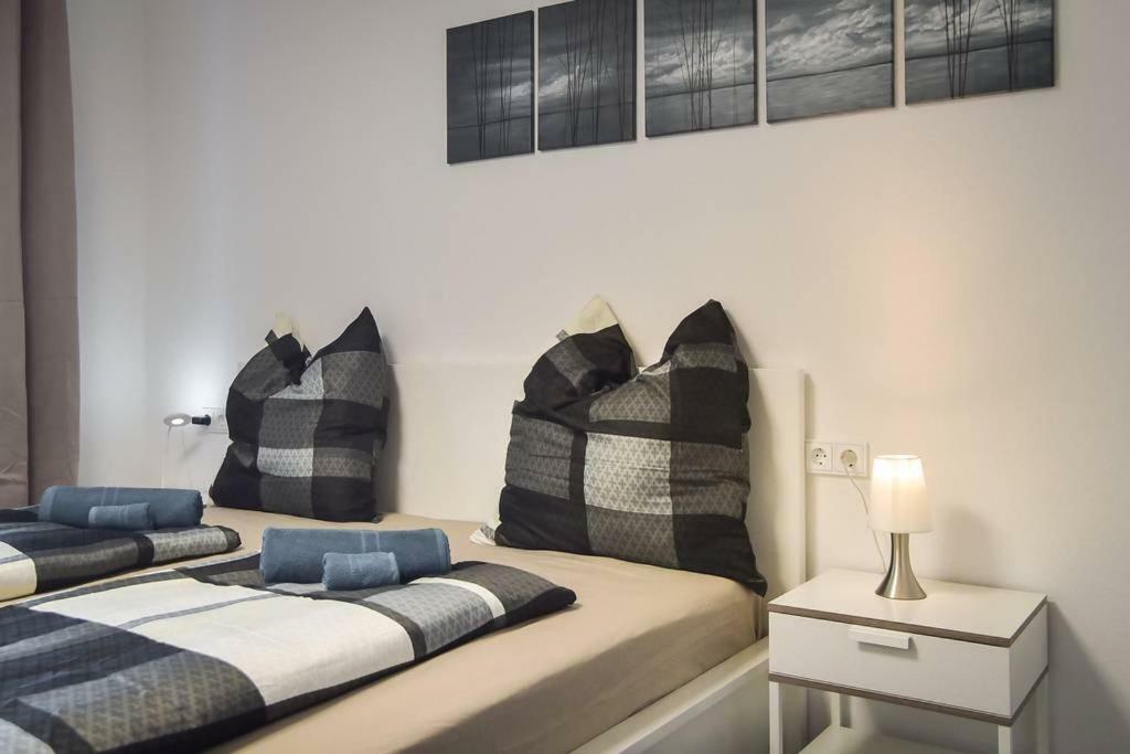 Deluxe Ferienwohnung Apartment Stuttgart Centre/Milaneo Ngoại thất bức ảnh